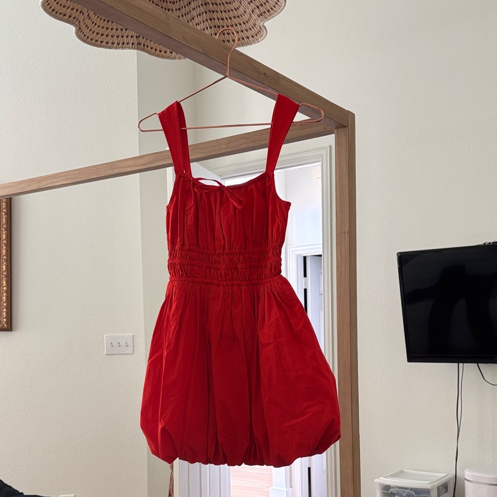 NWT Aritzia Martine Bubble Mini Dress in Poppy Red/SM